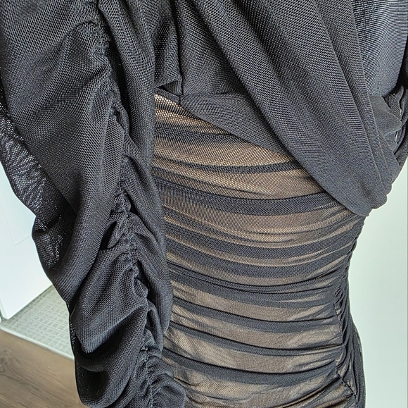 Elegant Black Ruched Dress - Picture 7 of 13